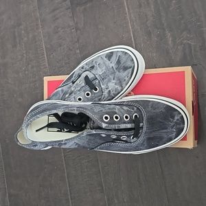 Brand new distressed Vans authentic